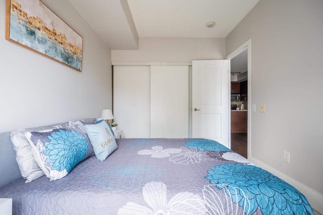 Beautiful Condos In The Heart Of Downtown By Globalstay Toronto Exterior foto